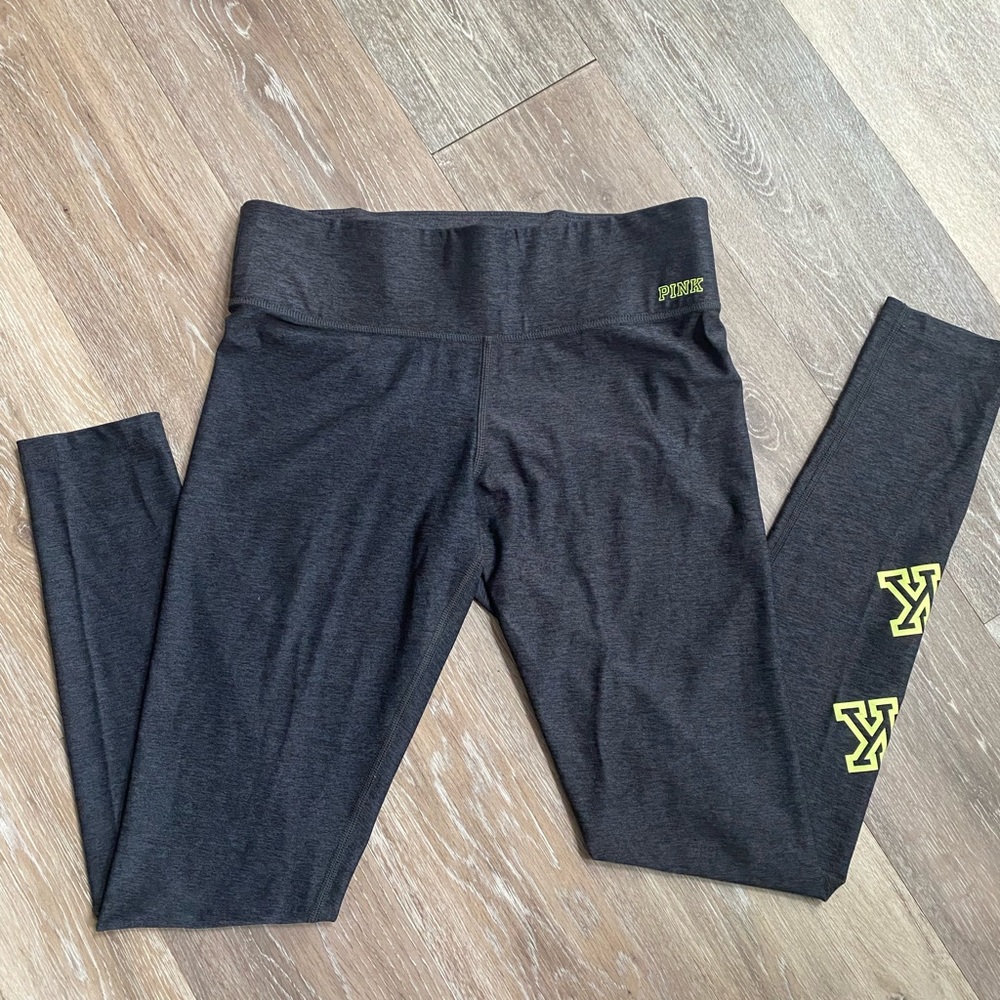 PINK Ultimate Yoga Leggings